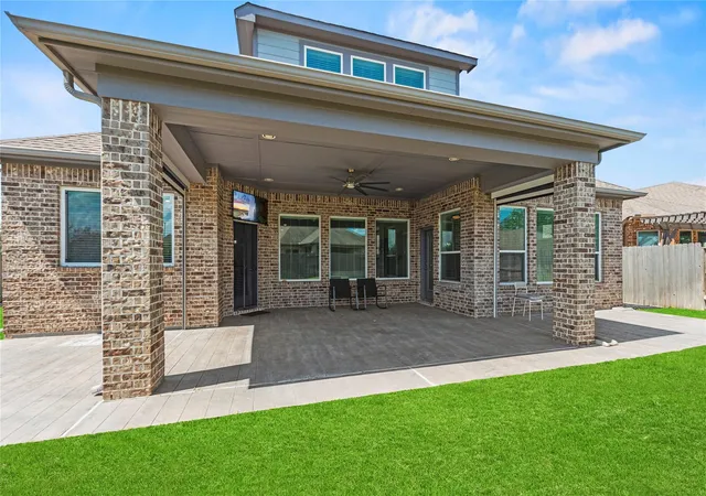Photo 2 of Single family home for sale at 25102 Dovetail Cvs Ct, Tomball, TX 77375 | MLS# 19579324 | Listing updated on 2026-09-23