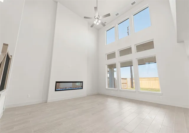 Photo 3 of Single family home for sale at 4619 Valeria Cottage Dr, Fulshear, TX 77441 | MLS# 18070694 | Listing updated on 2026-10-10
