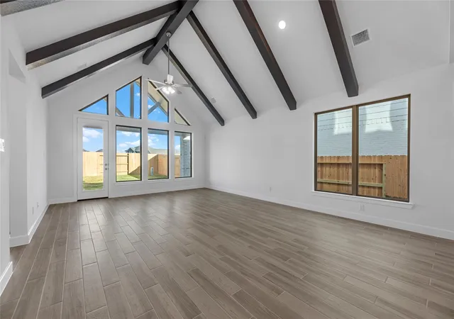 Photo 3 of Single family home for sale at 381 Mulberry Crk St, Conroe, TX 77304 | MLS# 51983898 | Listing updated on 2026-09-04