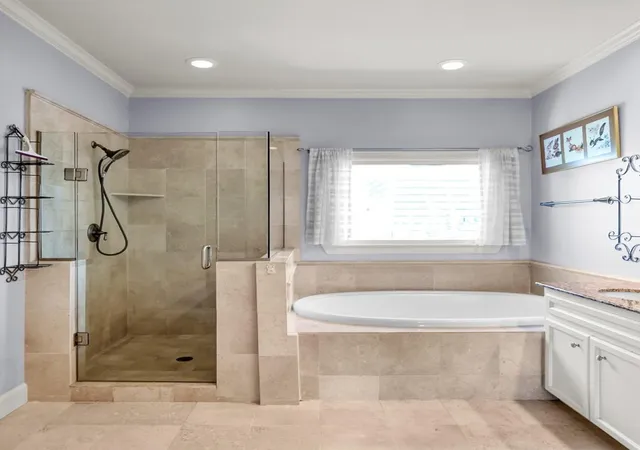 Photo 3 of Single family home for sale at 2427 N Mystic Meadow, Houston, TX 77021 | MLS# 34532805 | Listing updated on 2026-10-05