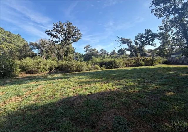 Photo 2 of Land for sale at 26239 Lakeshore Dr, Hempstead, TX 77445 | MLS# 31049842 | Listing updated on 2026-09-15