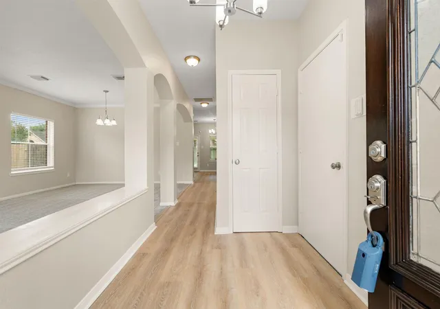 Photo 3 of Single family home for sale at 3234 Vanity Dr, Pearland, TX 77584 | MLS# 90832941 | Listing updated on 2026-10-05
