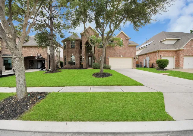 Photo 3 of Single family home for sale at 28047 Comal Karst Dr, Spring, TX 77386 | MLS# 28353957 | Listing updated on 2026-09-21
