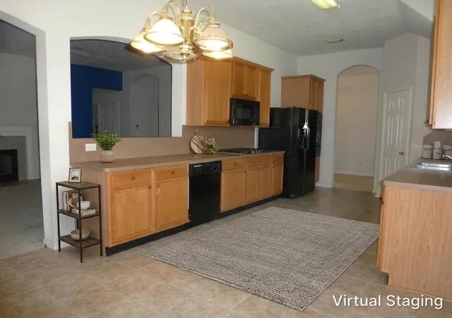 Photo 4 of Single family home for sale at 2711 Woodcreek Ln, Houston, TX 77073 | MLS# 70201410 | Listing updated on 2026-09-22