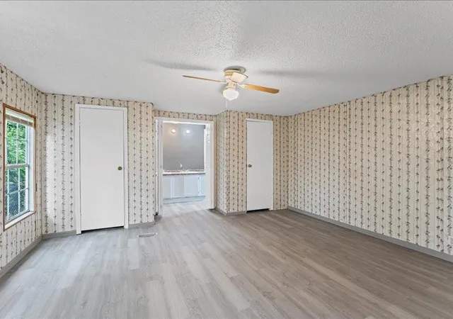 Photo 4 of Single family home for sale at 118 Canvasback N, Baytown, TX 77520 | MLS# 24370397 | Listing updated on 2026-09-11