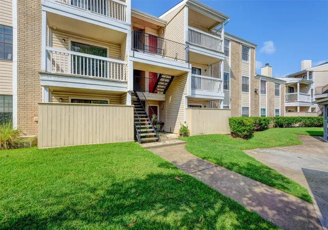 Photo 1 of Condo for sale at 2750 Holly Hall St #1017, Houston, TX 77054 | MLS# 32686880 | Listing updated on 2026-09-11
