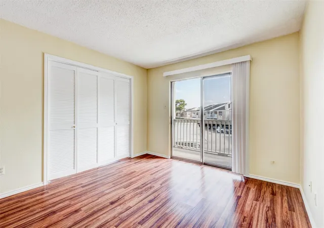 Photo 3 of Condo for sale at 2750 Holly Hall St #1017, Houston, TX 77054 | MLS# 32686880 | Listing updated on 2026-09-11