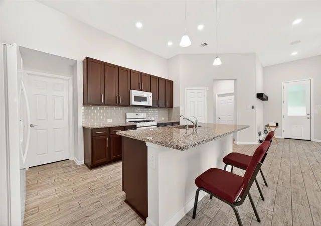 Photo 4 of Single family home for sale at 20193 Langwell Dr, Porter, TX 77365 | MLS# 51907798 | Listing updated on 2026-09-19
