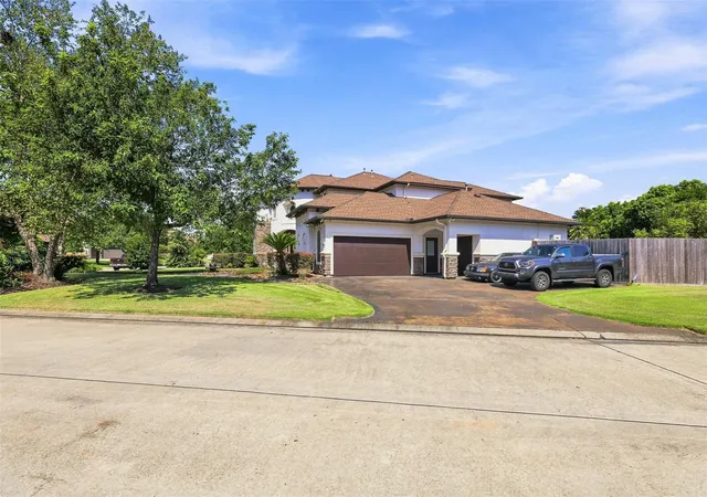 Photo 2 of Single family home for sale at 20641 Eagle Wood Tr Dr, Porter, TX 77365 | MLS# 80974376 | Listing updated on 2026-09-02