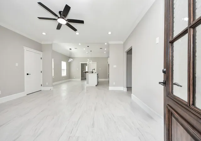 Photo 3 of Single family home for sale at 608 Miriam St, Baytown, TX 77520 | MLS# 83334894 | Listing updated on 2026-09-19