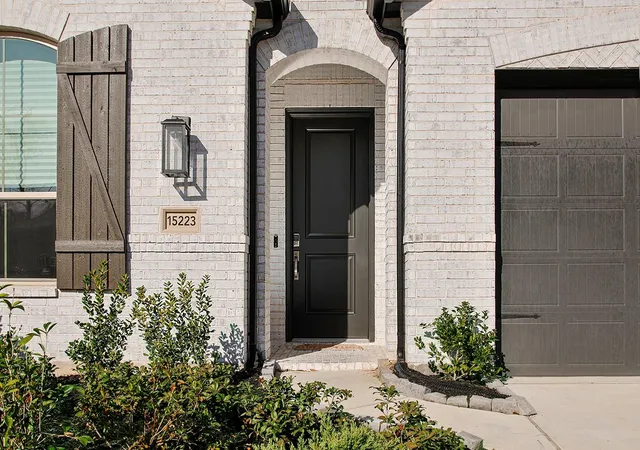 Photo 2 of Single family home for sale at 15223 Deseo, Conroe, TX 77302 | MLS# 10047250 | Listing updated on 2026-09-05