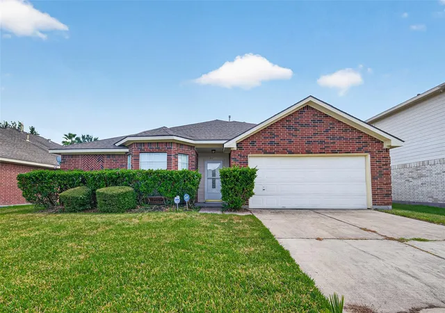 Photo 1 of Single family home for sale at 2111 Laurel Arbor Dr, Houston, TX 77014 | MLS# 18259850 | Listing updated on 2026-09-13