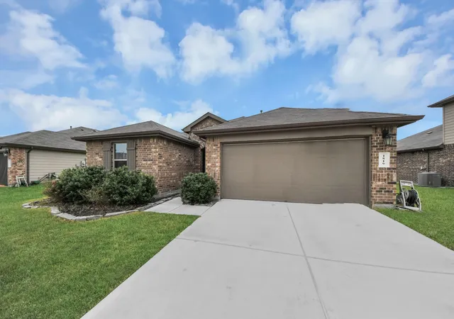 Photo 4 of Single family home for sale at 1819 Turtle Blf Ln, Richmond, TX 77469 | MLS# 24713015 | Listing updated on 2026-09-25