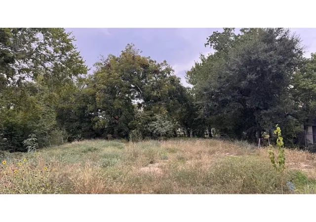 Photo 1 of Land for sale at 7006 Foster St, Houston, TX 77021 | MLS# 69233829 | Listing updated on 2026-09-22