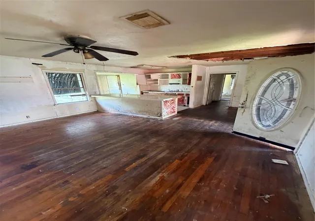 Photo 2 of Single family home for sale at 411 Trichelle St, Pasadena, TX 77506 | MLS# 22904018 | Listing updated on 2026-10-07