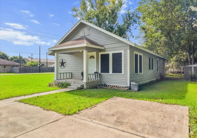 Photo 3 of Single family home for sale at 12101 23rd Street, Santa Fe, TX 77510 | MLS# 51699595 | Listing updated on 2026-10-09