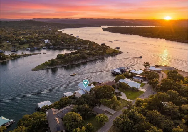 Photo 2 of Single family home for sale at 4846 Travis Oaks Dr, Marble Falls, TX 78654 | MLS# 45445534 | Listing updated on 2026-09-19