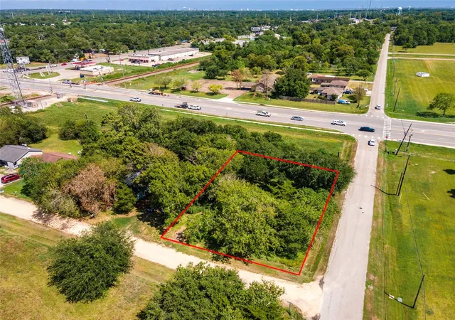 Land for sale at 6521 Crockett St, Hitchcock, TX 77563 | MLS# 21841073