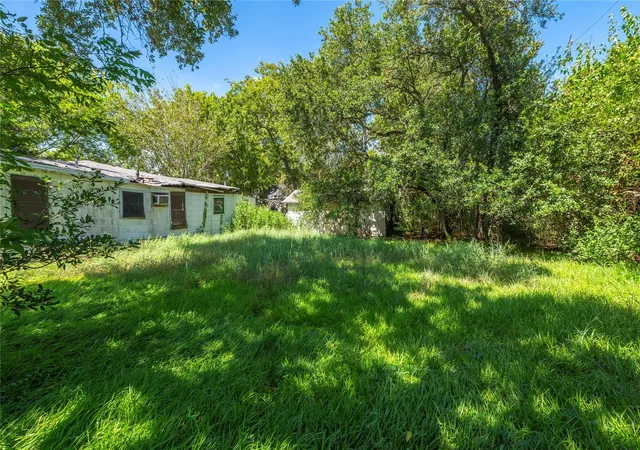Photo 3 of Land for sale at 6521 Crockett St, Hitchcock, TX 77563 | MLS# 21841073 | Listing updated on 2026-10-05