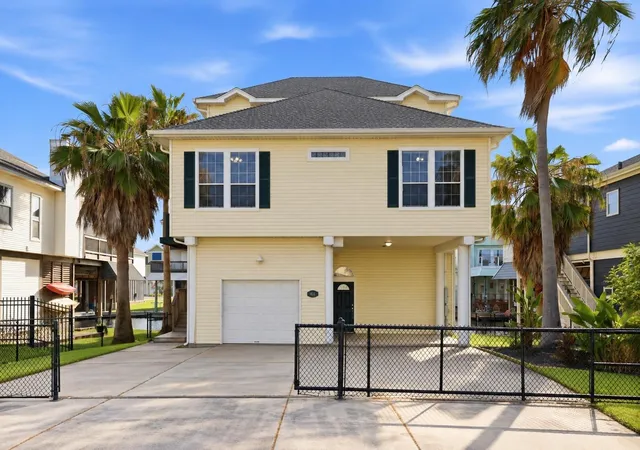 Photo 2 of Single family home for sale at 414 Westerly, Galveston, TX 77554 | MLS# 60861138 | Listing updated on 2026-09-11