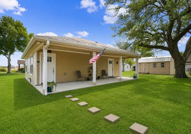 Photo 4 of Sale Pending at 3027 Poppy St, Needville, TX 77461 | MLS# 96902813 | Listing updated on 2026-09-25