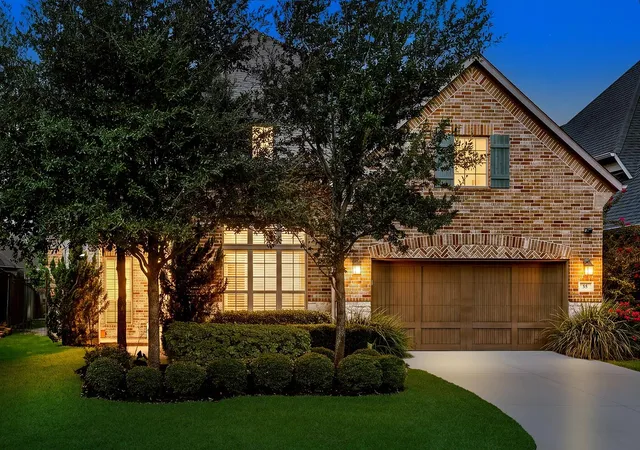 Photo 1 of Single family home for sale at 55 Twin Ponds Pl, Tomball, TX 77375 | MLS# 38709976 | Listing updated on 2026-09-12