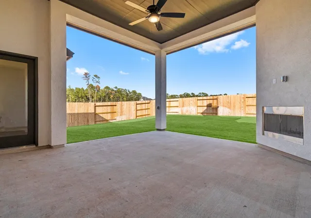 Photo 3 of Sale Pending at 302 Marsh Wren Way, Magnolia, TX 77354 | MLS# 59424848 | Listing updated on 2026-10-05