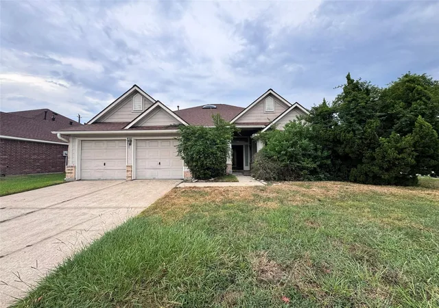 Single family home for sale at 15127 Mountain Hts Dr, Houston, TX 77049 | MLS# 54410796