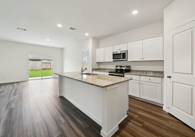 Photo 3 of Single family home for sale at 6307 Kerry Highlands Way, Porter, TX 77365 | MLS# 74745174 | Listing updated on 2026-10-10