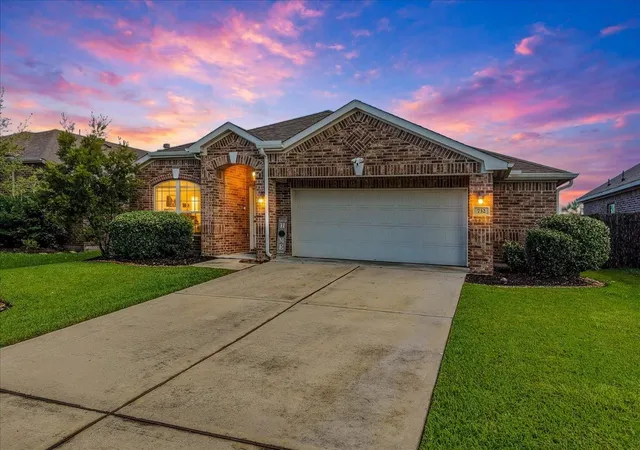 Photo 2 of Single family home for sale at 732 Cedar Gate Ln, La Marque, TX 77568 | MLS# 31867163 | Listing updated on 2026-10-03