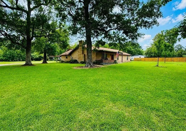 Photo 2 of Single family home for sale at 4902 Magnolia Ln, Old River Winfree, TX 77535 | MLS# 28902332 | Listing updated on 2026-09-16