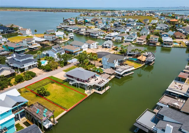 Photo 1 of Land for sale at 0000 Coral Way, Galveston, TX 77554 | MLS# 61202546 | Listing updated on 2026-08-31