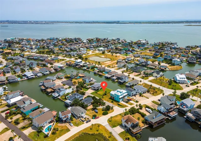 Photo 3 of Land for sale at 0000 Coral Way, Galveston, TX 77554 | MLS# 61202546 | Listing updated on 2026-08-31