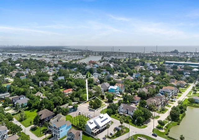 Photo 1 of Land for sale at 715 Clear Lake Rd, Kemah, TX 77565 | MLS# 80143956 | Listing updated on 2026-08-31