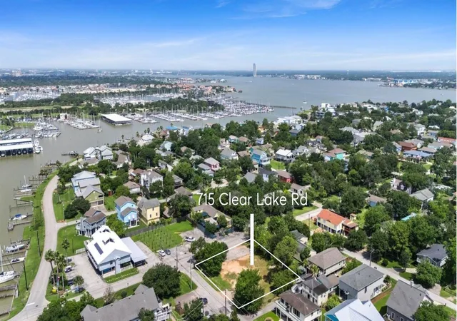 Photo 3 of Land for sale at 715 Clear Lake Rd, Kemah, TX 77565 | MLS# 80143956 | Listing updated on 2026-08-31