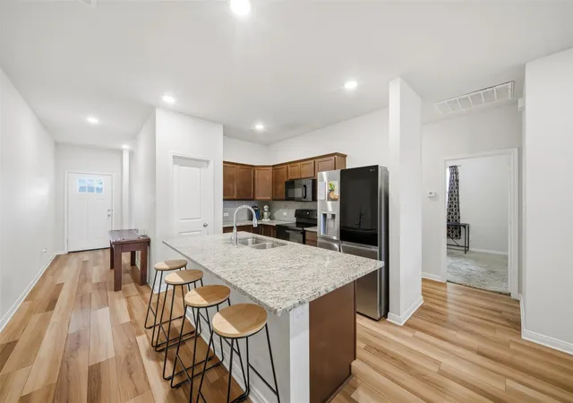 Photo 4 of Single family home for sale at 3011 Stevens Dr, Bryan, TX 77803 | MLS# 28527000 | Listing updated on 2026-09-23