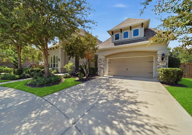 Photo 2 of Mansion for sale at 11206 Rossie Moor Ln, Richmond, TX 77407 | MLS# 74700688 | Listing updated on 2026-09-09