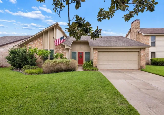 Photo 20 of Single family home for sale at 3119 Shawnee Dr, Sugar Land, TX 77479 | MLS# 42596333 | Listing updated on 2026-09-19
