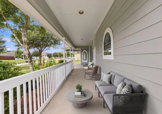Photo 3 of Single family home for sale at 605 Brunswick Dr, League City, TX 77573 | MLS# 41148357 | Listing updated on 2026-09-19
