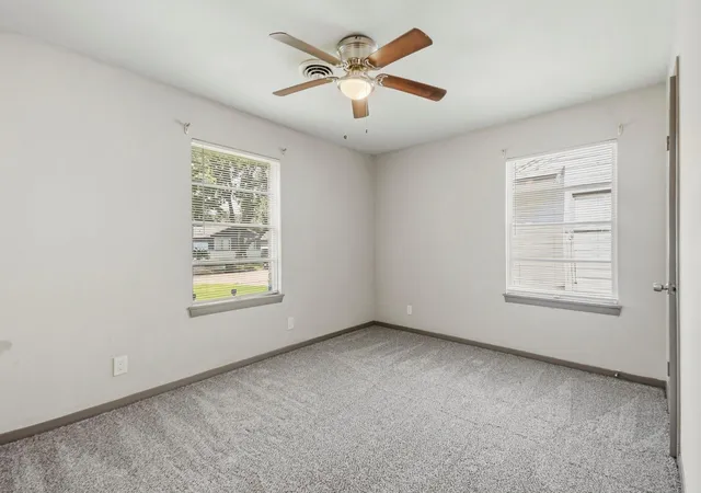 Photo 3 of Single family home for sale at 5413 Vae Dr, Baytown, TX 77521 | MLS# 79630944 | Listing updated on 2026-09-18