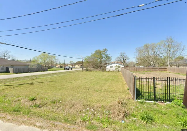 Photo 1 of Land for sale at 9803 Signet, Houston, TX 77029 | MLS# 69994128 | Listing updated on 2026-09-05