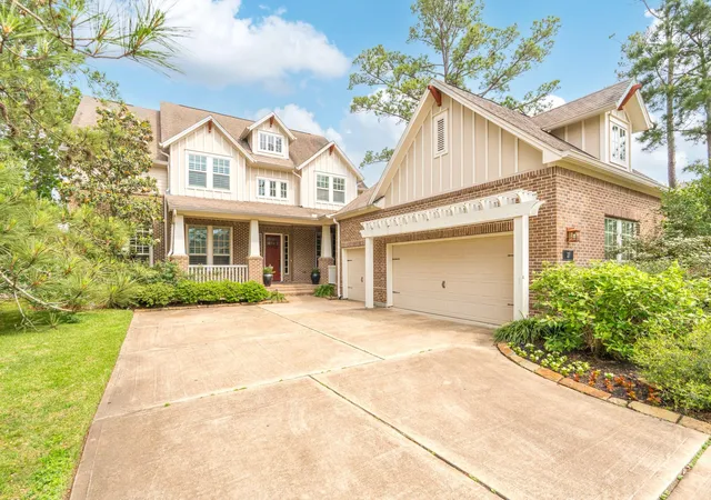 Photo 1 of Single family home for sale at 27 Hedgedale Way, Spring, TX 77389 | MLS# 98219074 | Listing updated on 2026-09-12