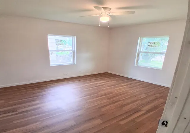 Photo 3 of Single family home for sale at 6011 Belmark St, Houston, TX 77033 | MLS# 47853828 | Listing updated on 2026-09-21