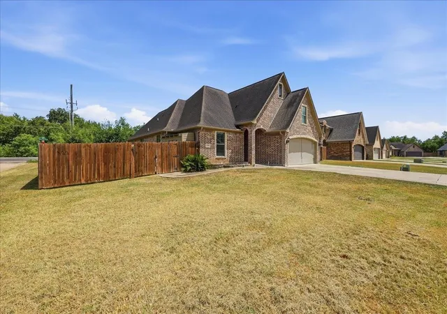 Photo 2 of Sale Pending at 7790 Quail Ct, Beaumont, TX 77713 | MLS# 11975360 | Listing updated on 2026-09-21