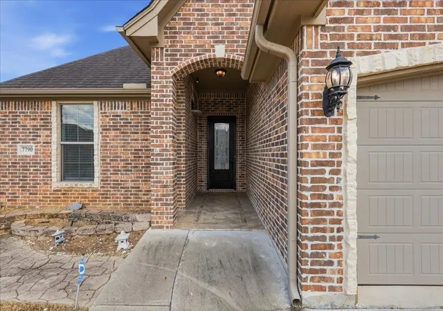 Photo 3 of Sale Pending at 7790 Quail Ct, Beaumont, TX 77713 | MLS# 11975360 | Listing updated on 2026-09-21