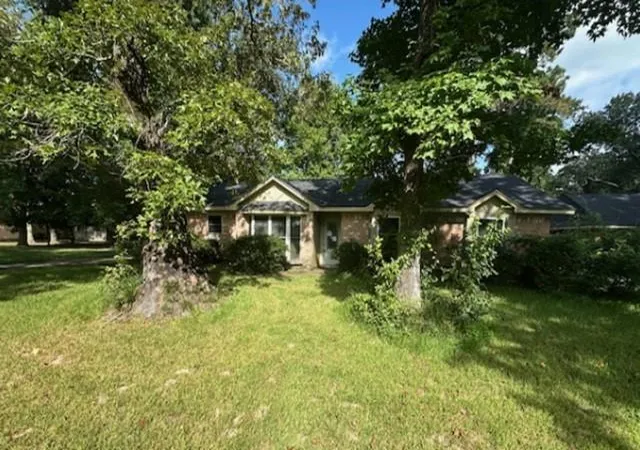 Photo 1 of Single family home for sale at 511 Shadylake Dr, New Caney, TX 77357 | MLS# 92839881 | Listing updated on 2026-09-12
