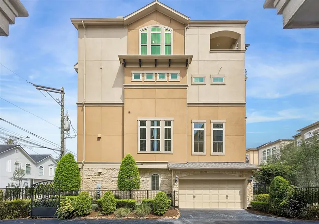 Photo 3 of Single family home for sale at 5221 Gibson St #A, Houston, TX 77007 | MLS# 37304380 | Listing updated on 2026-09-11