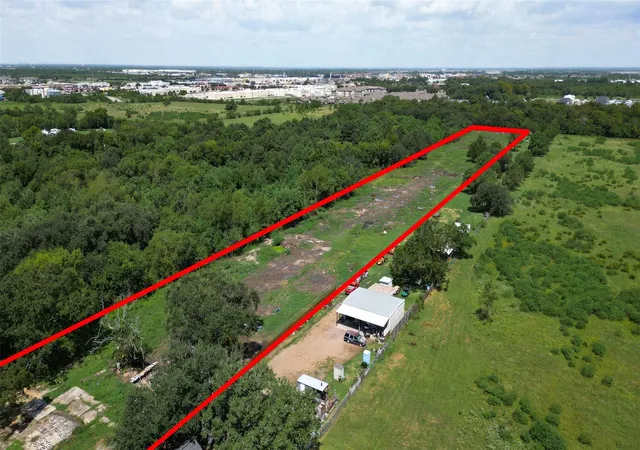 Photo 2 of Land for sale at 418 W Archer Rd, Baytown, TX 77521 | MLS# 7574421 | Listing updated on 2026-09-18