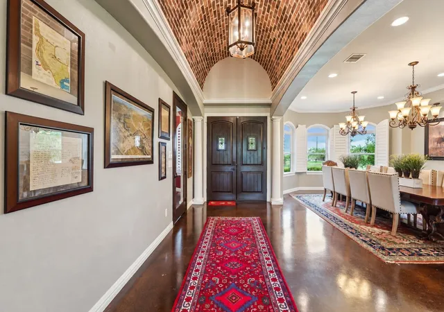 Photo 4 of Sale Pending at 20300 Crosby Eastgate Rd, Crosby, TX 77532 | MLS# 54809716 | Listing updated on 2026-10-06