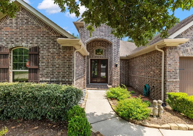 Photo 2 of Single family home for sale at 103 Blue Gilia Ct, Montgomery, TX 77316 | MLS# 90783285 | Listing updated on 2026-09-13